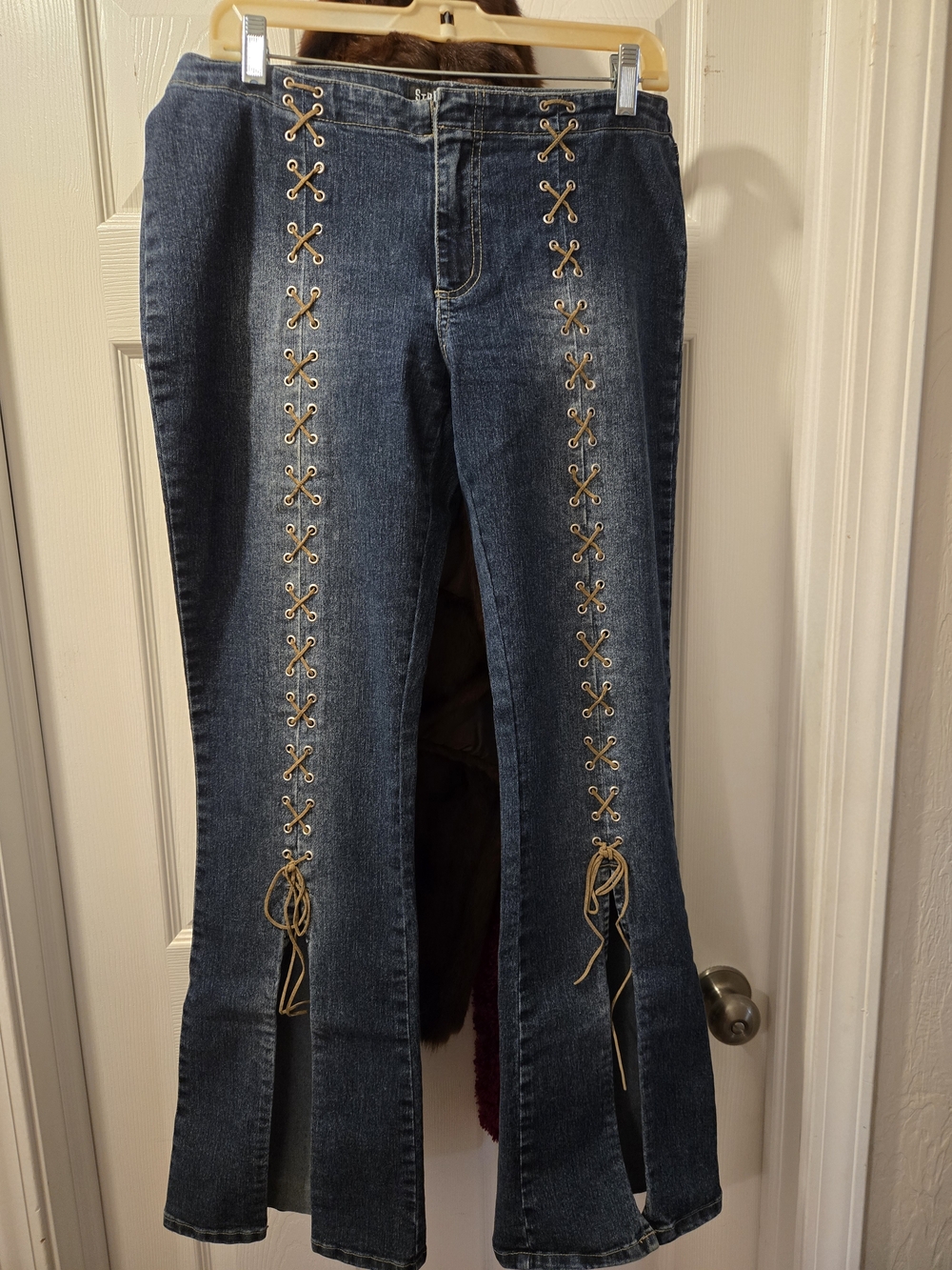 Lace-Up Dark Blue Flare Jeans with Front Eyelet Detail